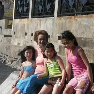 Meet your Posher, Maria